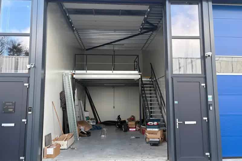Bedrijfsunit te huur Enschede 75m2 Westerval Noord