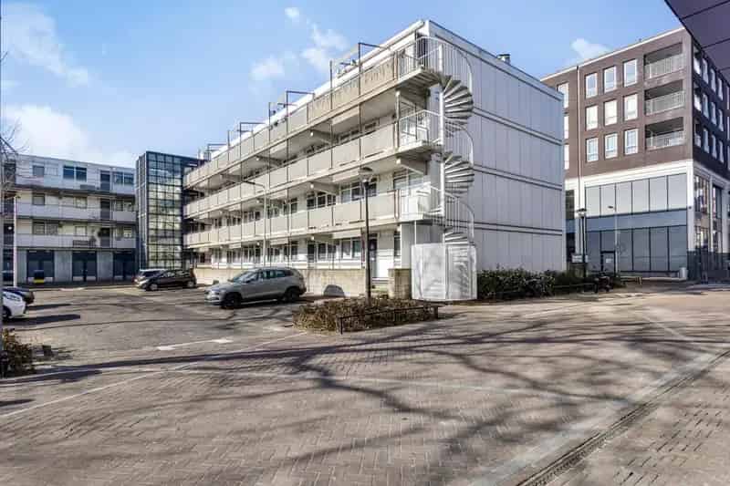 Startersappartement Spijkenisse Centrum - 2 Slaapkamers - Loggia
