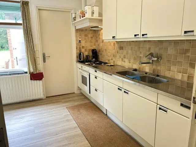 Huren Hoekwoning Haren GR Centrum 143m2 4 Kamers