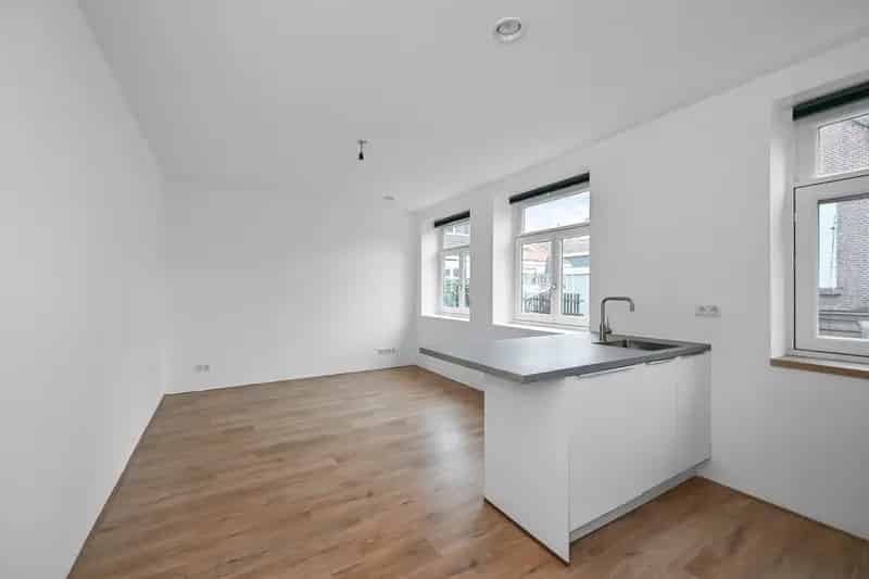 Modern Appartement Zaandam: Duurzaam Wonen in Levendige Stad
