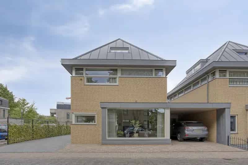 Vrijstaand huis Made 4 slaapkamers luxe badkamer