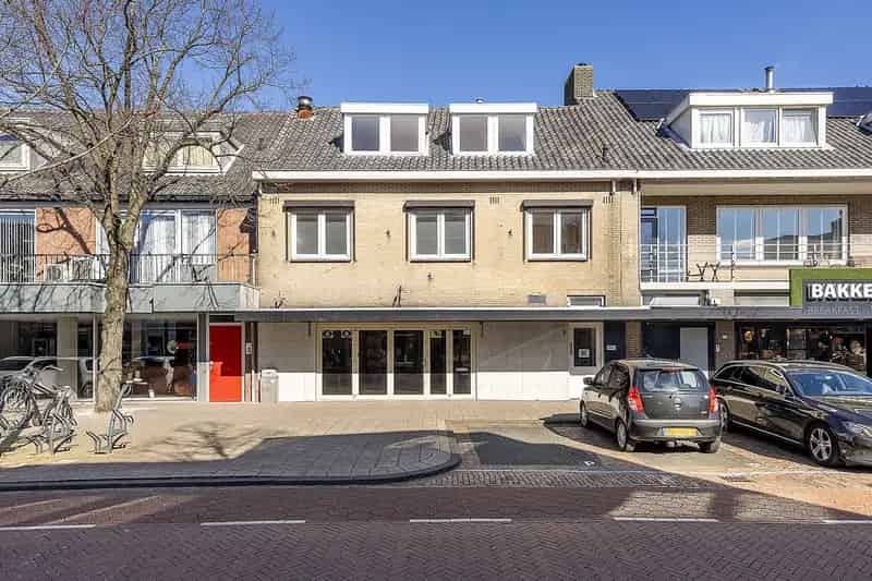 Winkelruimte te koop Heemskerk Snackbar Cafe Bovenwoning Dakterras