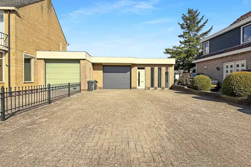 Bedrijfshal te huur Badhoevedorp 170m² Kantoor Opslag Detailhandel