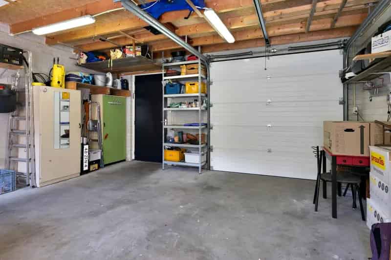 5 Slaapkamers Ruime gezinswoning Geldrop Grote Garage