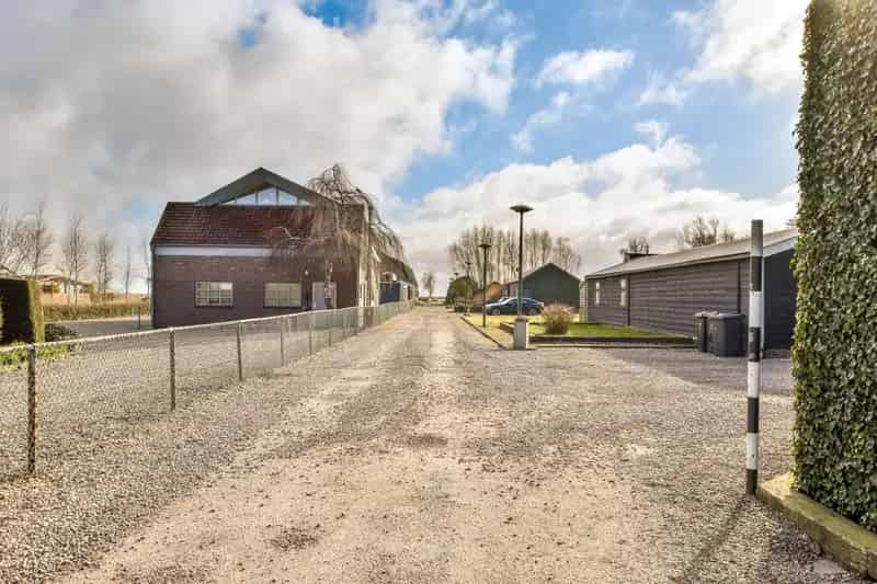 Bedrijfshal te Huur Landsmeer - Diverse Units