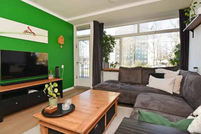 Appartement te koop Den Haag  Gerenoveerd 3 4 Kamer Flat