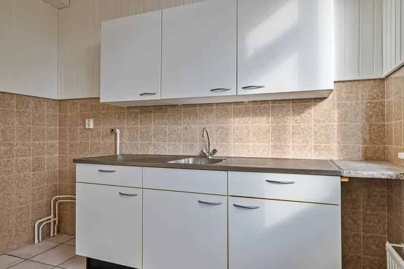 4 Kamer Hoekappartement Rotterdam Centrum Te Moderniseren