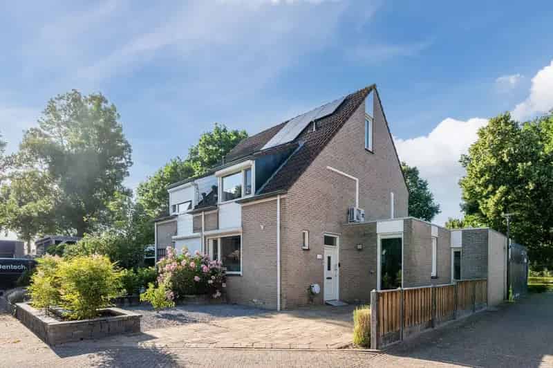 Huis te koop: Klaverbeemd 18 4907 GR Oosterhout (NB) 