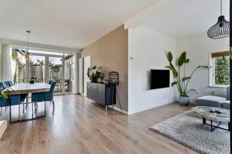 Ruime 5 Slaapkamer Huis te Koop in Gorssel