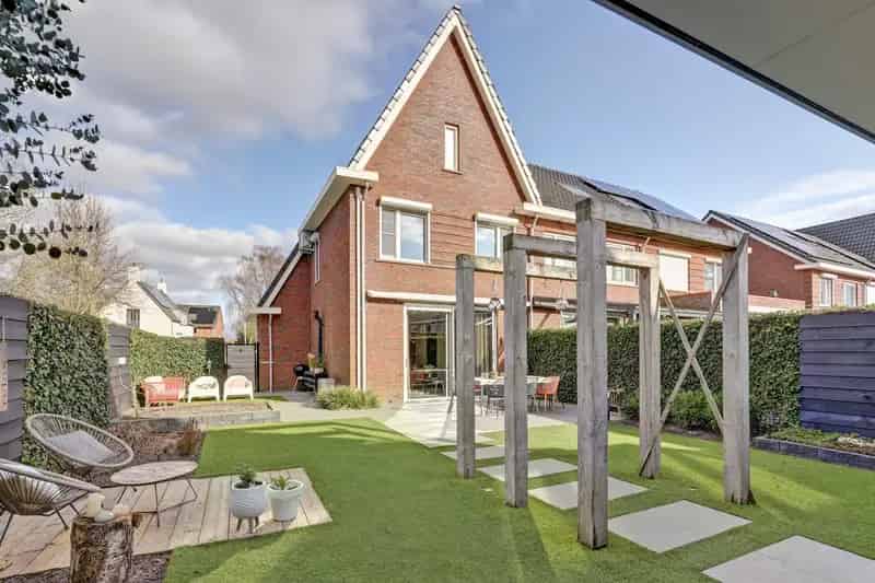 Huis te koop: Molenvaartje 11 5109 SE 's Gravenmoer 