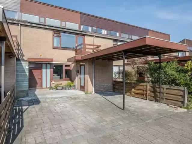 Royale 4-kamer woning Leidschendam 167m2 gerenoveerd