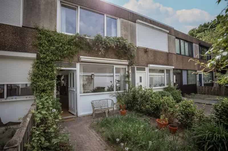 Ruime Moderne Woning te Koop in Rustige Wijk