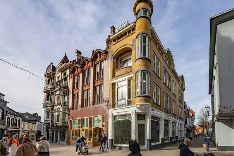 Winkel te Huur Tilburg Heuvelstraat 70m2