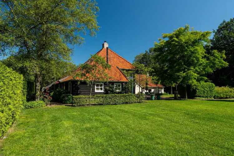 Woonboerderij Te Koop in Noordwolde, Fryslân