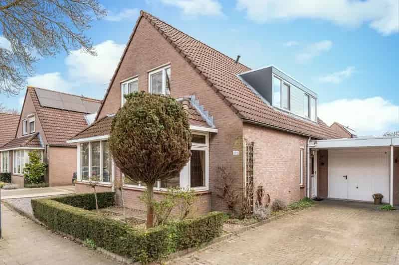 Tweekapper Brouwhuis Garage Tuin