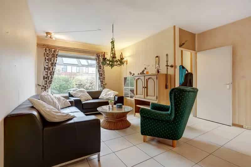 5-kamer eengezinswoning te koop Spijkenisse