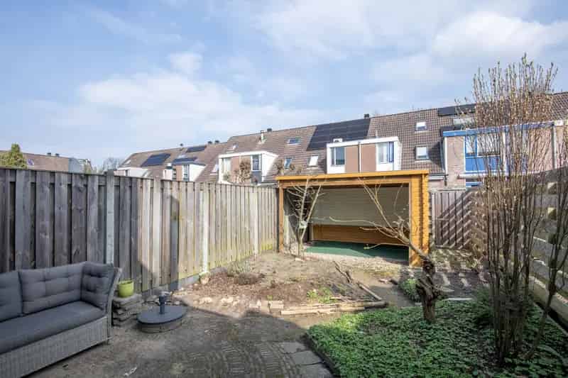 Tussenwoning Renkum 4 slaapkamers Nabij Centrum en Natuur