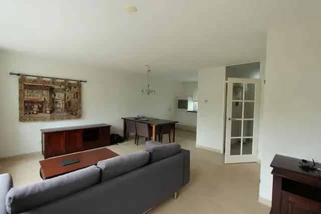 Te Huur Almere Tussenwoning 5 Kamers 103m2