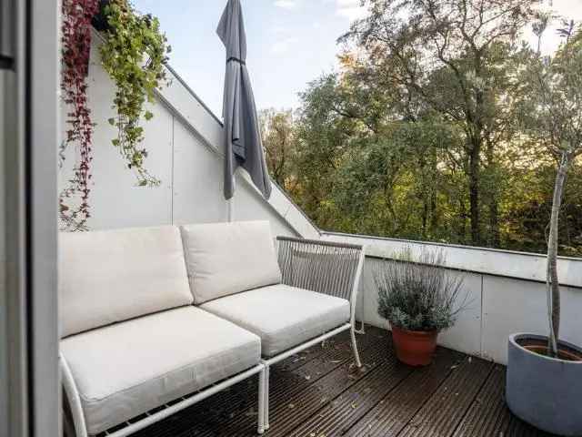 3 Slaapkamer Woning Amstelveen  Gerenoveerd Dakterras