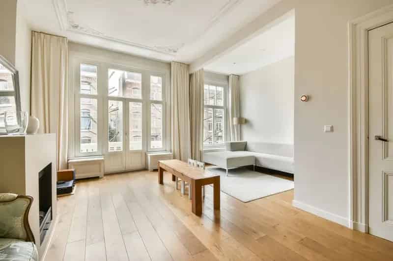 Dubbel bovenhuis Amsterdam Zuid  4 slaapkamers dakterras