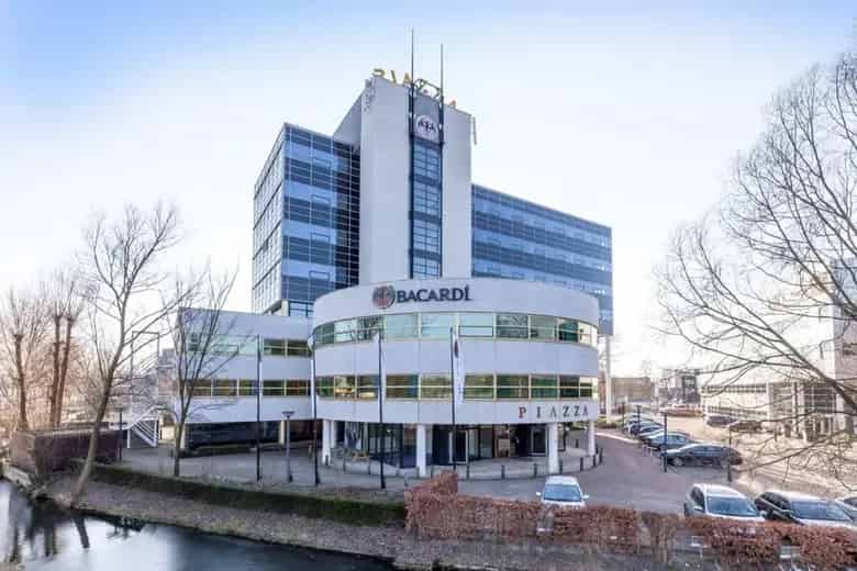 600 m2 Kantoorruimte te Huur Gouda A12