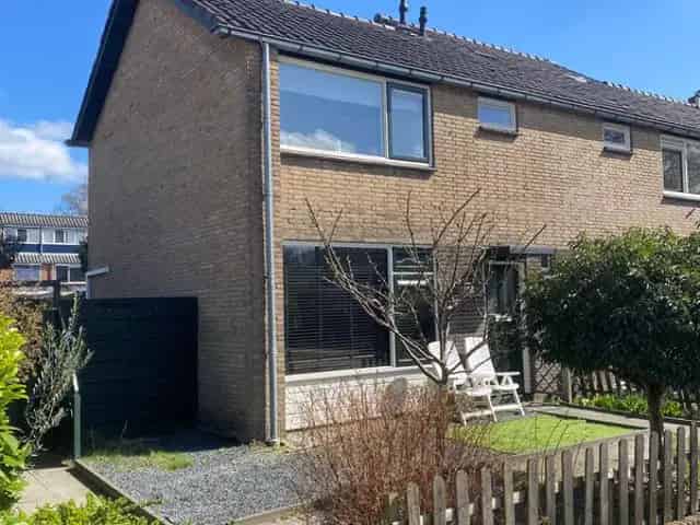 Hoekwoning Apeldoorn  Royale Tuin 3 Slaapkamers