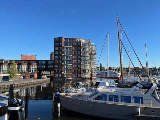 Luxe appartement Zaandam jachthaven uitzicht