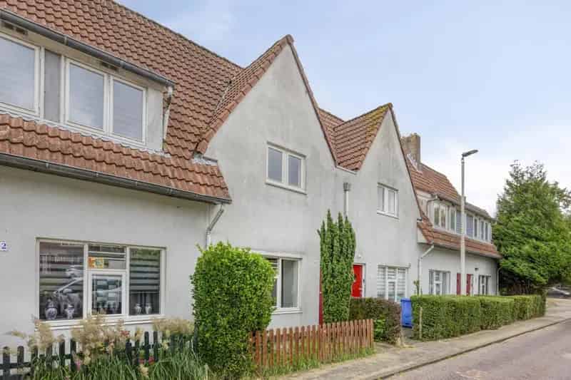 Tussenwoning Vreewijk 54m² Voor en Achtertuin