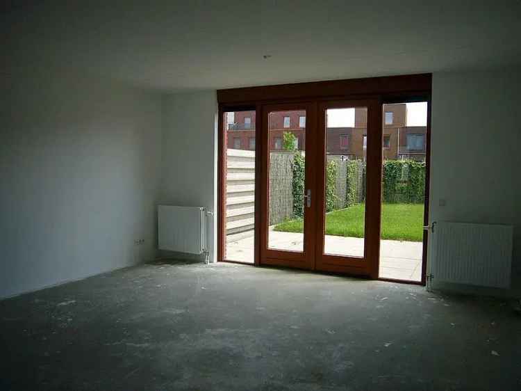 Ruime Tussenwoning 4 Slaapkamers Diepe Tuin De Waarden Arnhem