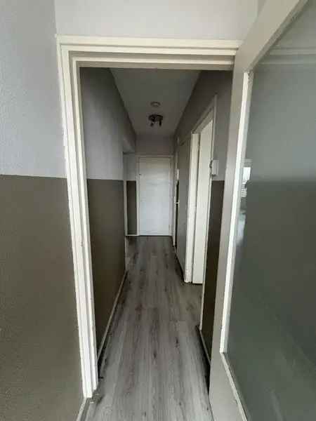 Appartement Te Huur in Spijkenisse, Zuid-Holland