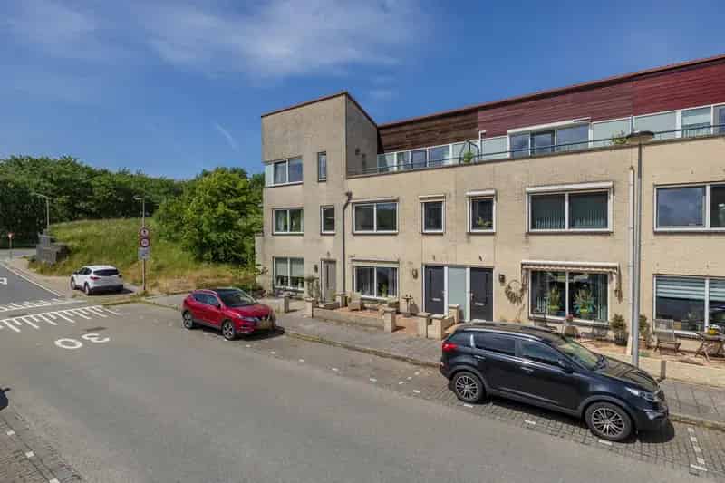 Huis te koop Katwijk: Royale gezinswoning met duinuitzicht