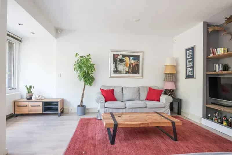 Moderne Tussenwoning met Tuin aan het Water te Pax