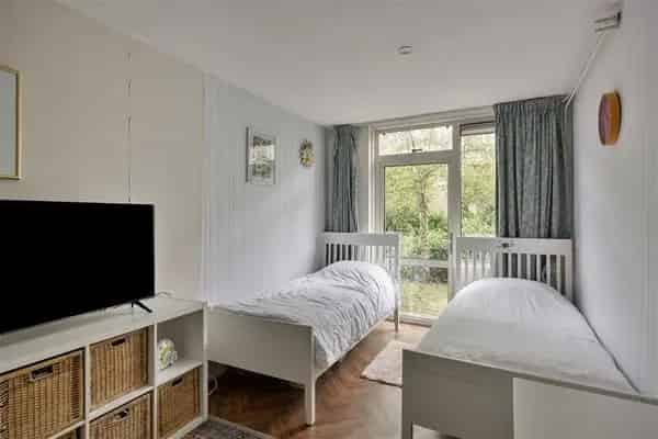 Appartement Indische Buurt Amsterdam 2 slaapkamers tuin