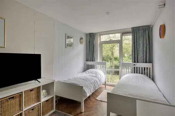 Appartement Indische Buurt Amsterdam 2 slaapkamers tuin