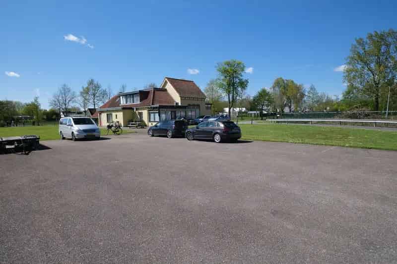Praktijkruimte Groningen 339m² 5431m² perceel te koop
