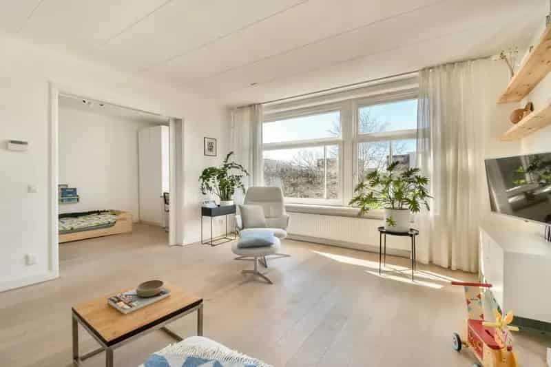Ruim 3-kamerappartement Amsterdam West nabij Erasmuspark