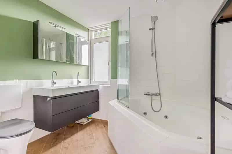 Ruime Hoekwoning 4 Slaapkamers Woudenberg