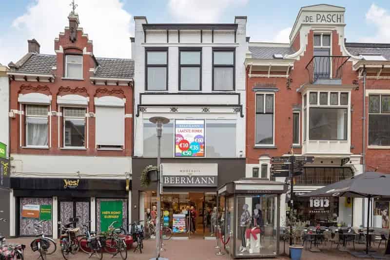 Winkel te huur Apeldoorn Deventerstraat 195m²