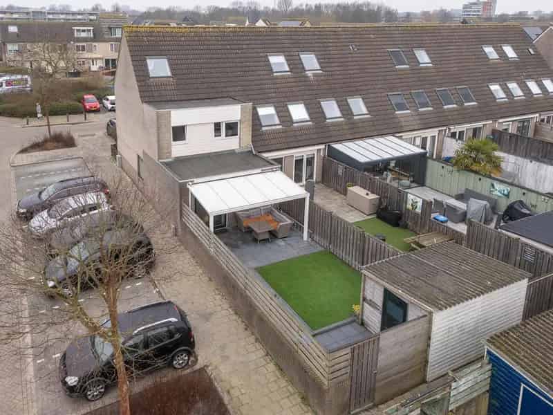 Ruime gezinswoning 4 slaapkamers kindvriendelijke buurt
