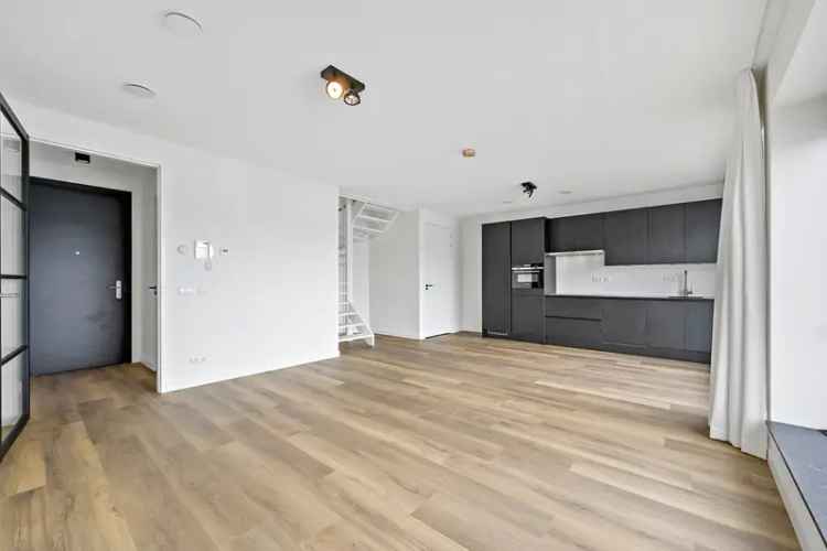 Modern Appartement Maashaven Rotterdam 2 Slaapkamers