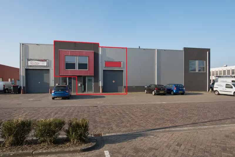 Bedrijfshal te Huur Assen 160m2