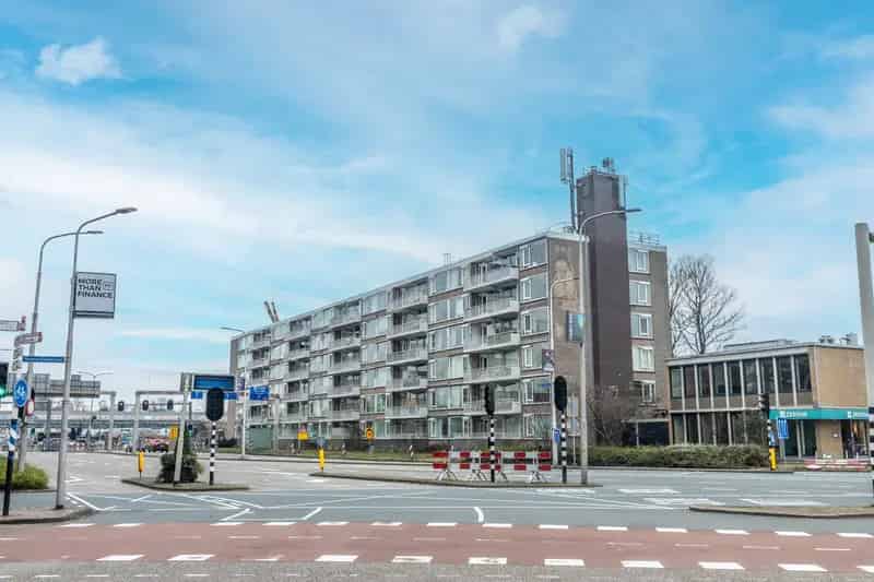 Appartement te Koop Amstelveen Centrum 1 Slaapkamer Airco Balkon