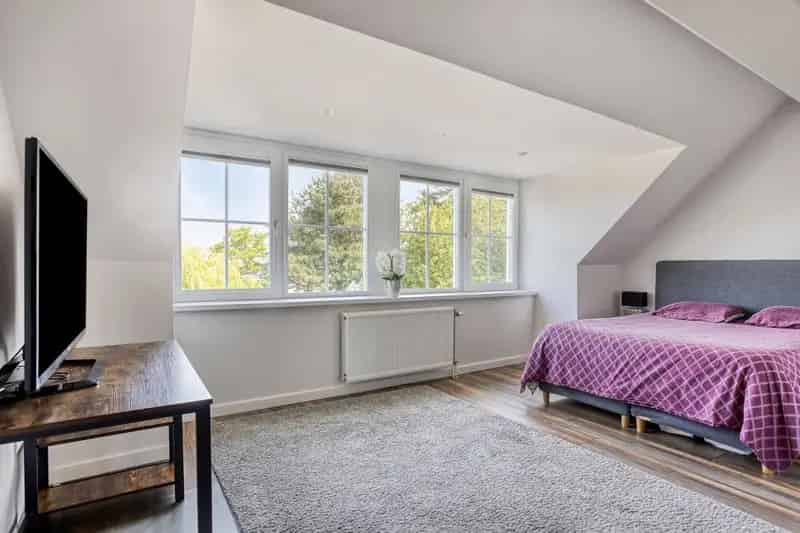 Rijnsburg Ruime 5 Slaapkamers Tweekapper Moderne Keuken Tuin Garage