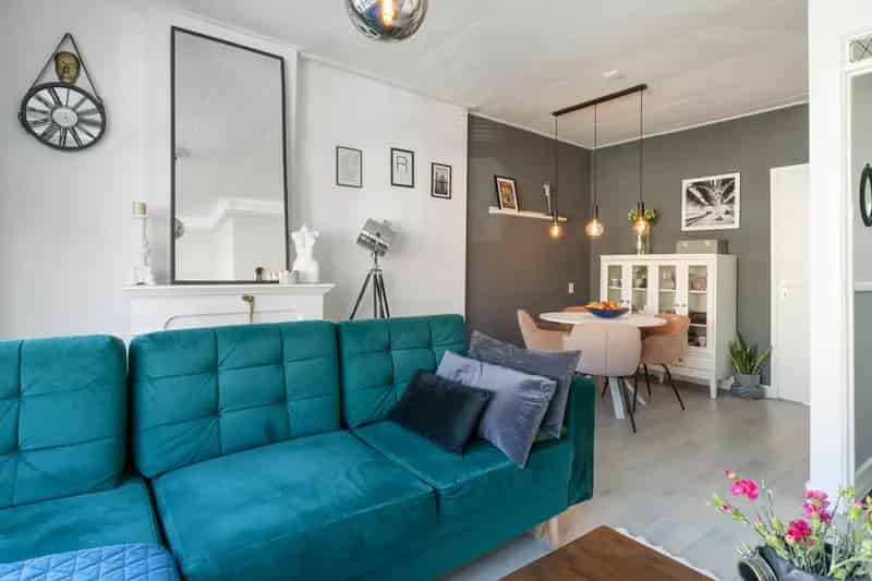 2 Kamer Appartement Rotterdam Zuidplein 55m2 Balkon