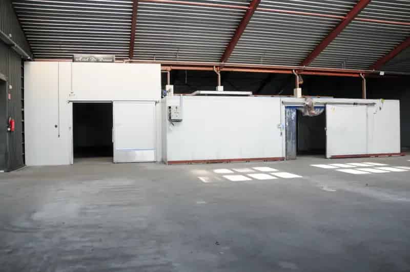 Bedrijfshal te Huur Bergen 3900m2