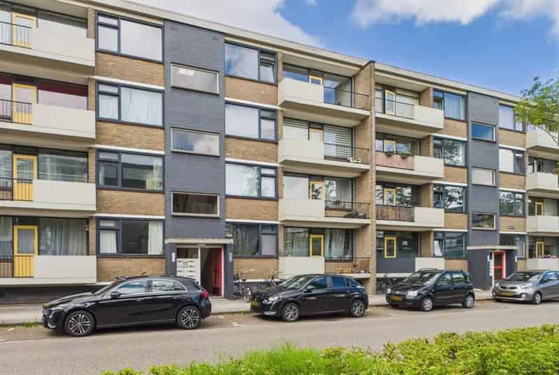 3-Kamer Appartement Middelburg Instapklaar Uitzicht Balkon