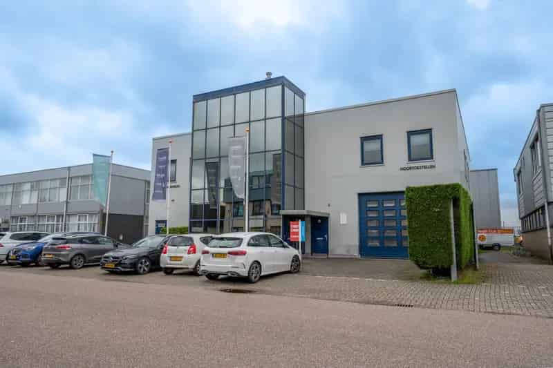 Kantoorruimte 400m2 te huur Amstelveen