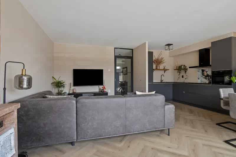 Appartement Te Koop , 36, Burgemeester Wapstraat, Zoeterwoude, Zuid-Holland