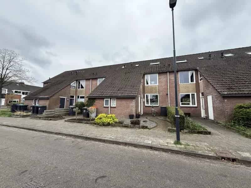 Ruime 5 Slaapkamer Eengezinswoning Drachten