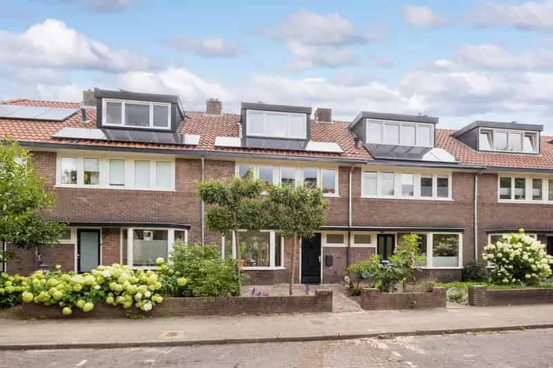Huis te koop: Lingestraat 25 3812 GA Amersfoort | Funda